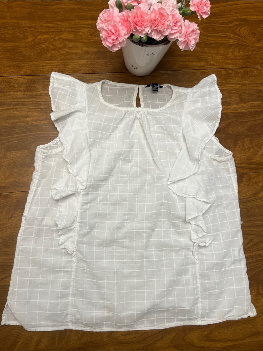 Chaps women White Ruffle Sleeve Textured Camisole top size Large classic layers